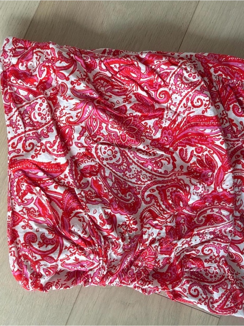 Zara size medium red paisley mini skirt
